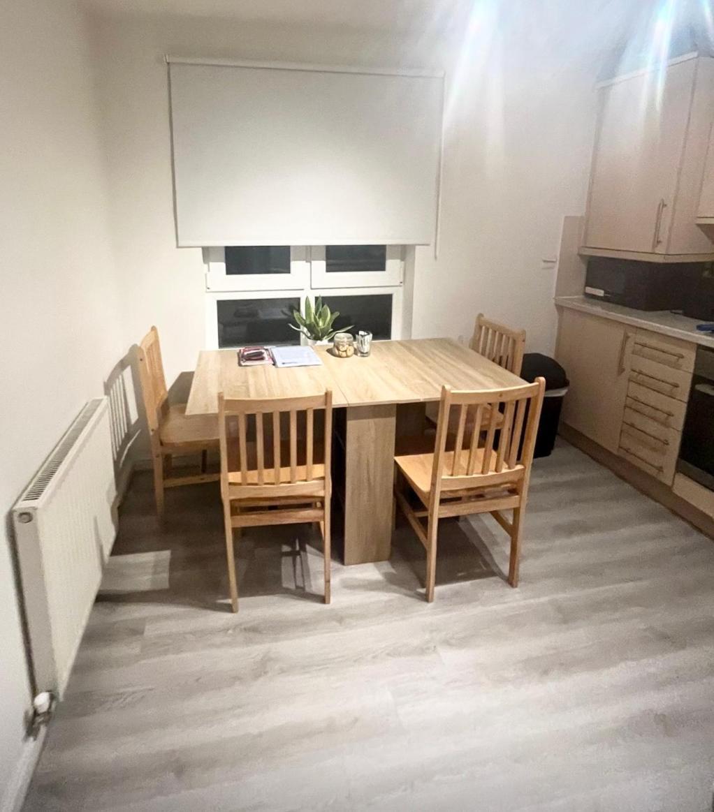 Spacious City Centre Flat Free Parking& Superfast Wifi 에든버러 외부 사진